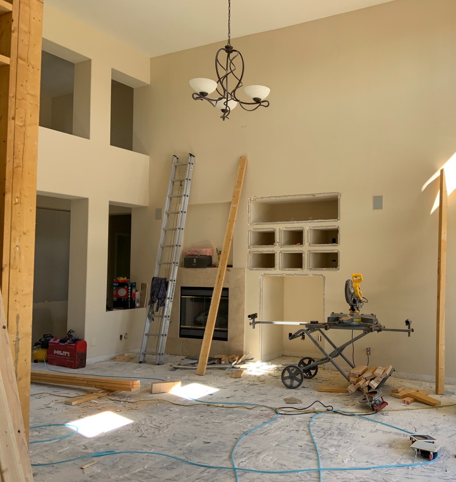 TALL Wall interior view 10